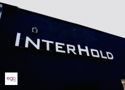 litery-swiecace-biale-led-interhold