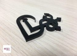 plexi-czarna-wycieta-laserem