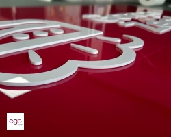 litery-logo-z-plexi-bialej