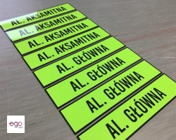 tabliczki-oznaczniowe-zewnetrzne