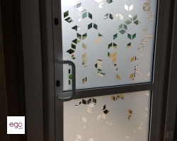 oklejanie-dekoracyjne-folia-mrozona-szroniona