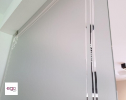 oklejanie-dekoracyjne-szafy-folia-szroniona-mrozona3