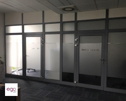 oklejanie-przestrzeni-biurowych-szyb-lublin