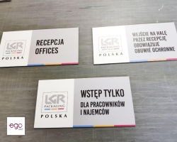 tabliczki-na-wymiar-z-nadrukiem