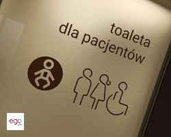 grafika-na-drzwi-gabinetach