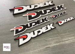 magnesy-w-ksztalcie-logo-dudek