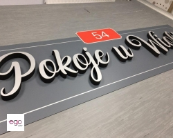 litery-logo3d-z-srebrym-licem