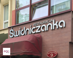 logo-przestrzenne-3d-ze-srebrnym-licem-dibond-2