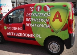 oklejanie-samochodow-bipper-antyszkodnik