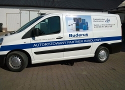 oklejanie-samochodow-jumpy-folia-ploterowa