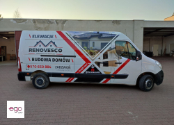 oklejenie-busa-dla-firmy-budowlanej-budowa-domu