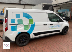 oklejenie-samochodu-ford-trasit-lublin-uslugi-elektryczne