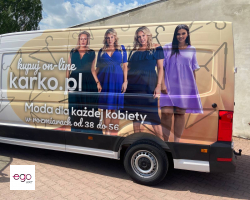 oklejenie-busa-dla-firmy-odziezowej-karko