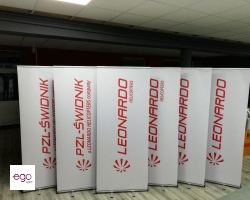 rollup-z-wydrukiem-grafika-pzl-leonardo